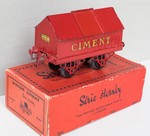 Hornby Wagon ciment rouge essieux