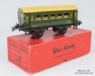 Hornby Voiture Verte 2eme classe n1S C-554